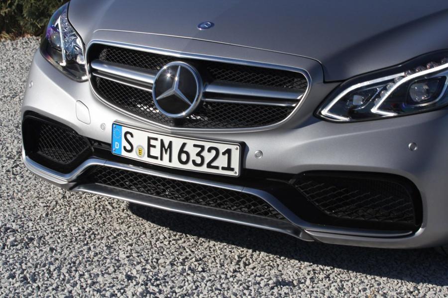  Mercedes-Benz E63 AMG S 4Matic 2014 года  (фото 31 из 34)